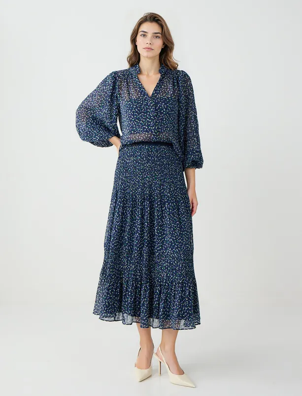 Women Dark Blue V-Neck Long Sleeve Chiffon Shirt