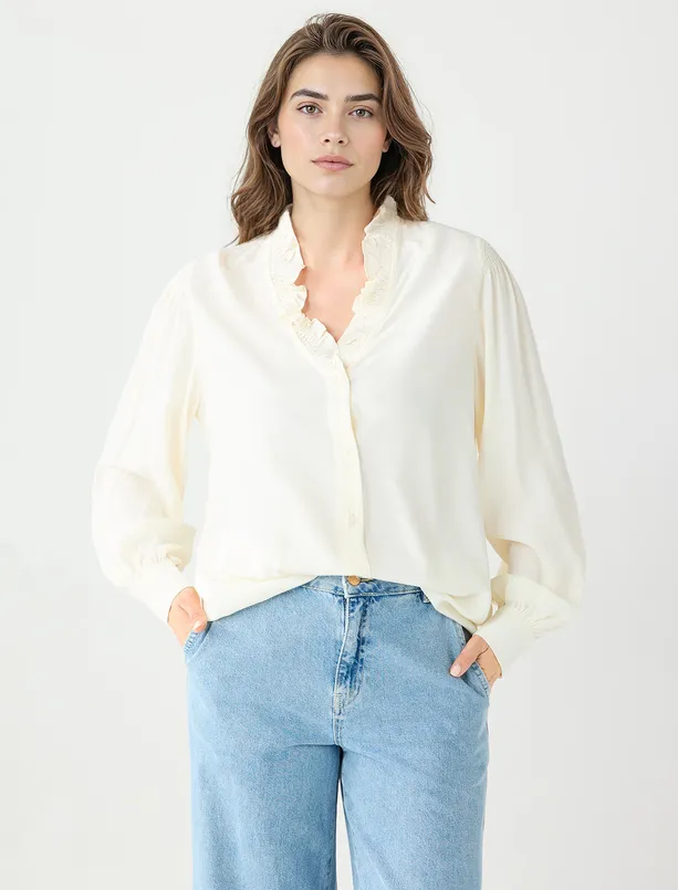 Bayan  Uzun Kollu Dökümlü Yaka Dokuma Gömlek