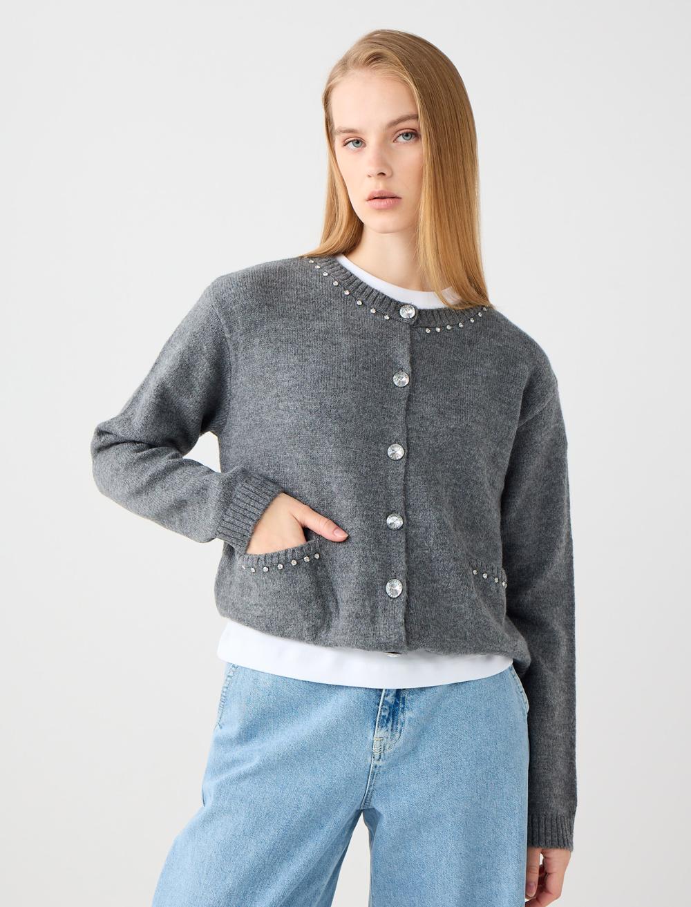 Yuvarlak Yaka Düz Kesim Triko Hırka