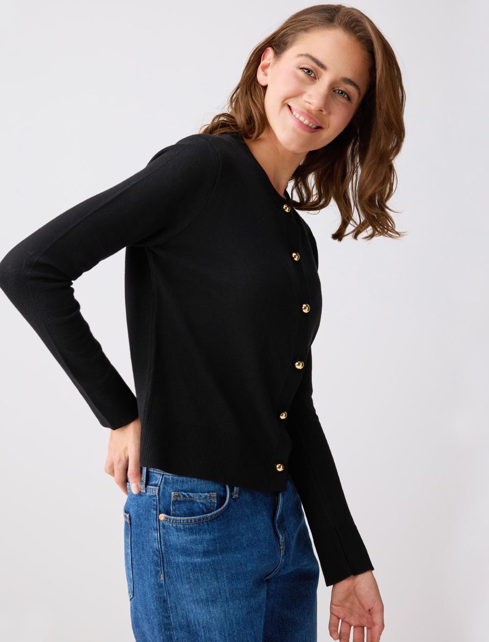 Parlak Düğme Detaylı Yuvarlak Yaka Triko Hırka