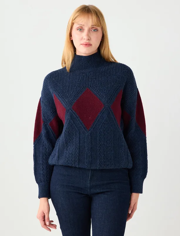 Bayan  Balıkçı Yaka Uzun Kollu Desenli Triko Kazak