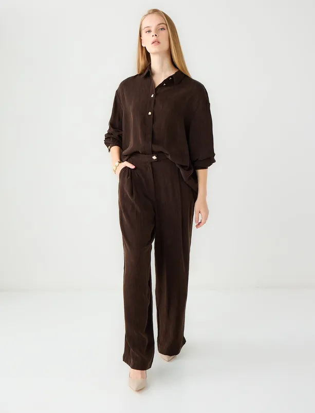 Women Brown Regular Waist Wide Leg Woven Pants with Metal Buttons