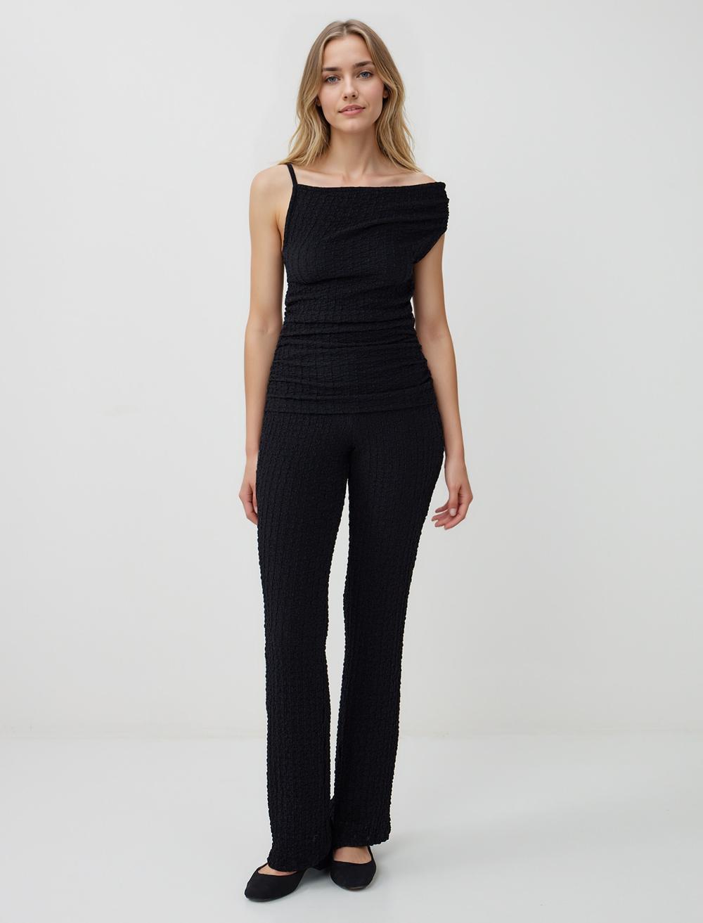 Dar Kesim Normal Bel Bol Paça Örme Pantolon