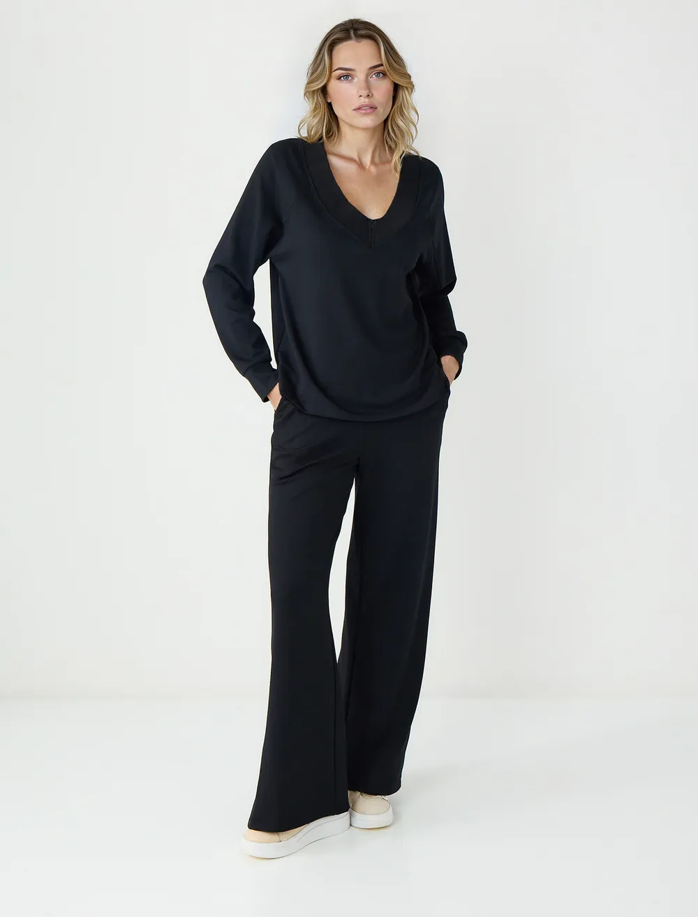 High Waist Wide Leg Knitted Trousers with Pocket Detail