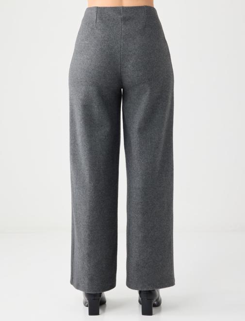 Soft Textured Wide Leg Knitted Pants Combination