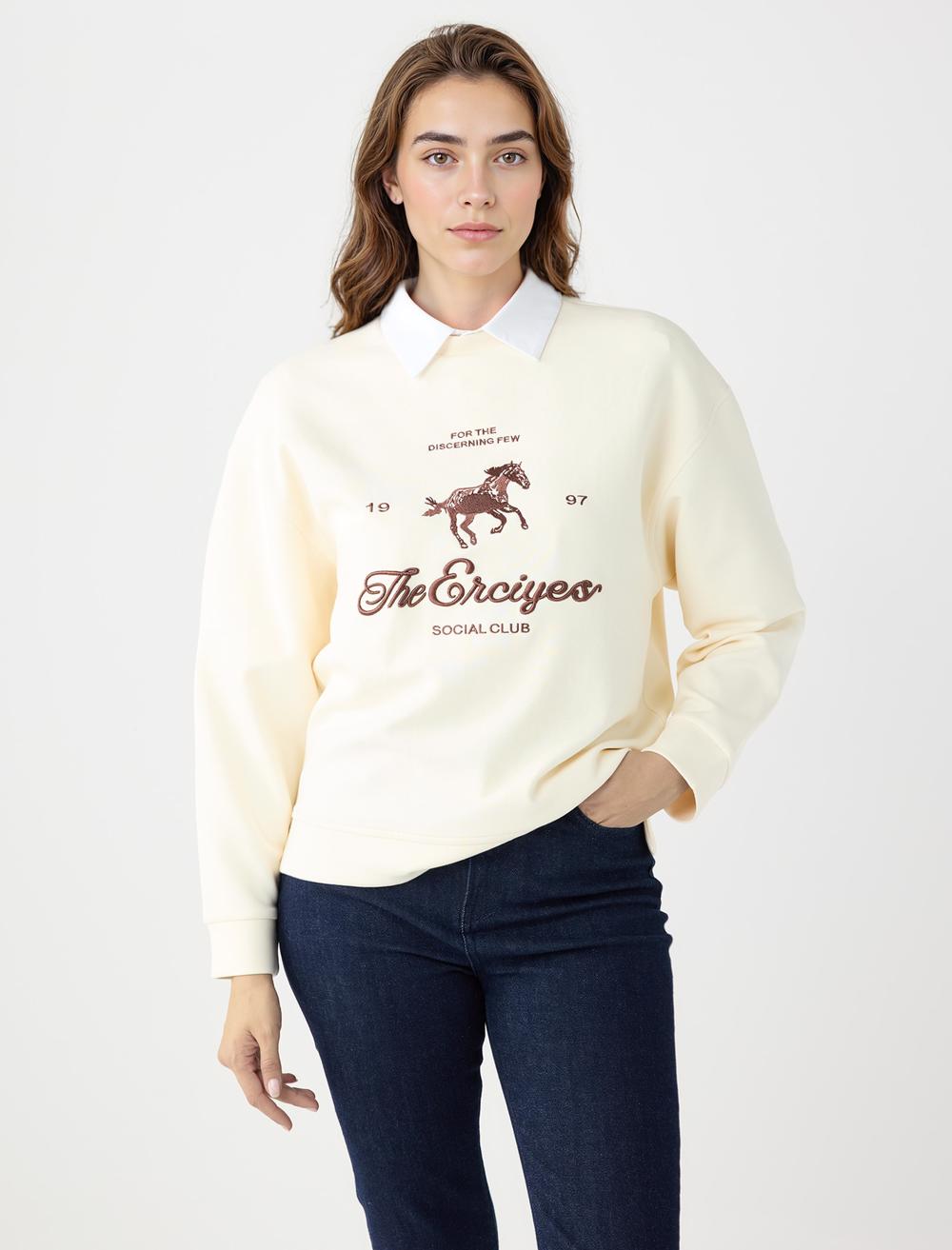 Bisiklet Yaka Uzun Kollu Desenli Modal Sweatshirt