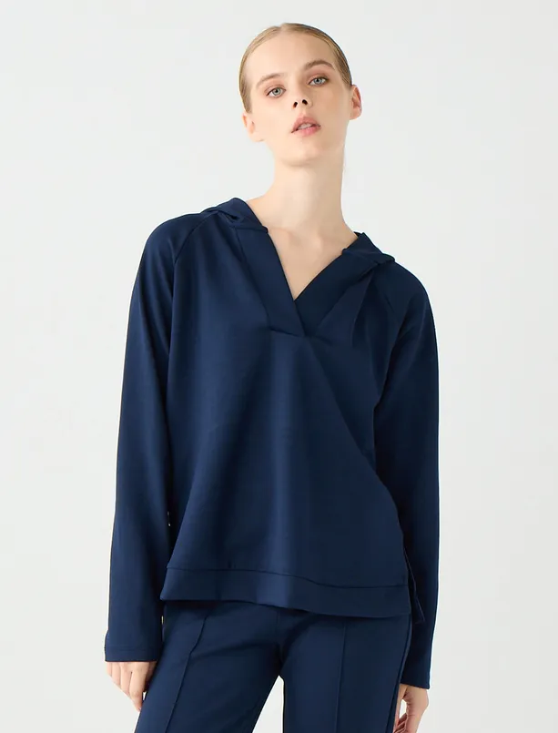 Bayan Lacivert Uzun Kollu Kapüşonlu Örme Sweatshirt