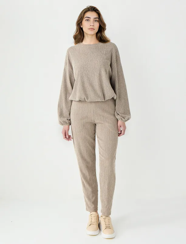Women Mink Crew Neck Knitted Sweatshirt with Elastic Waistband