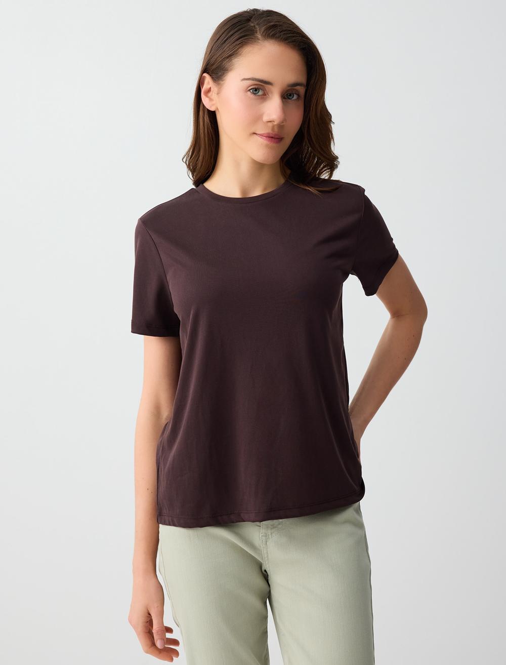 Düz Kesim Bisiklet Yaka Kısa Kollu Basic Tişört