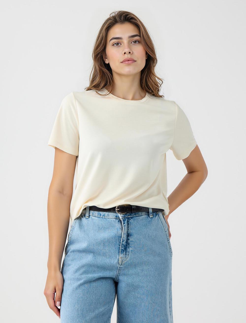 Bisiklet Yaka Kısa Kollu Modal Örme Tişört