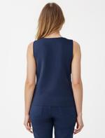 Lacivert Dar Kesim Parlak Düğme Detaylı Triko Yelek Kombini	