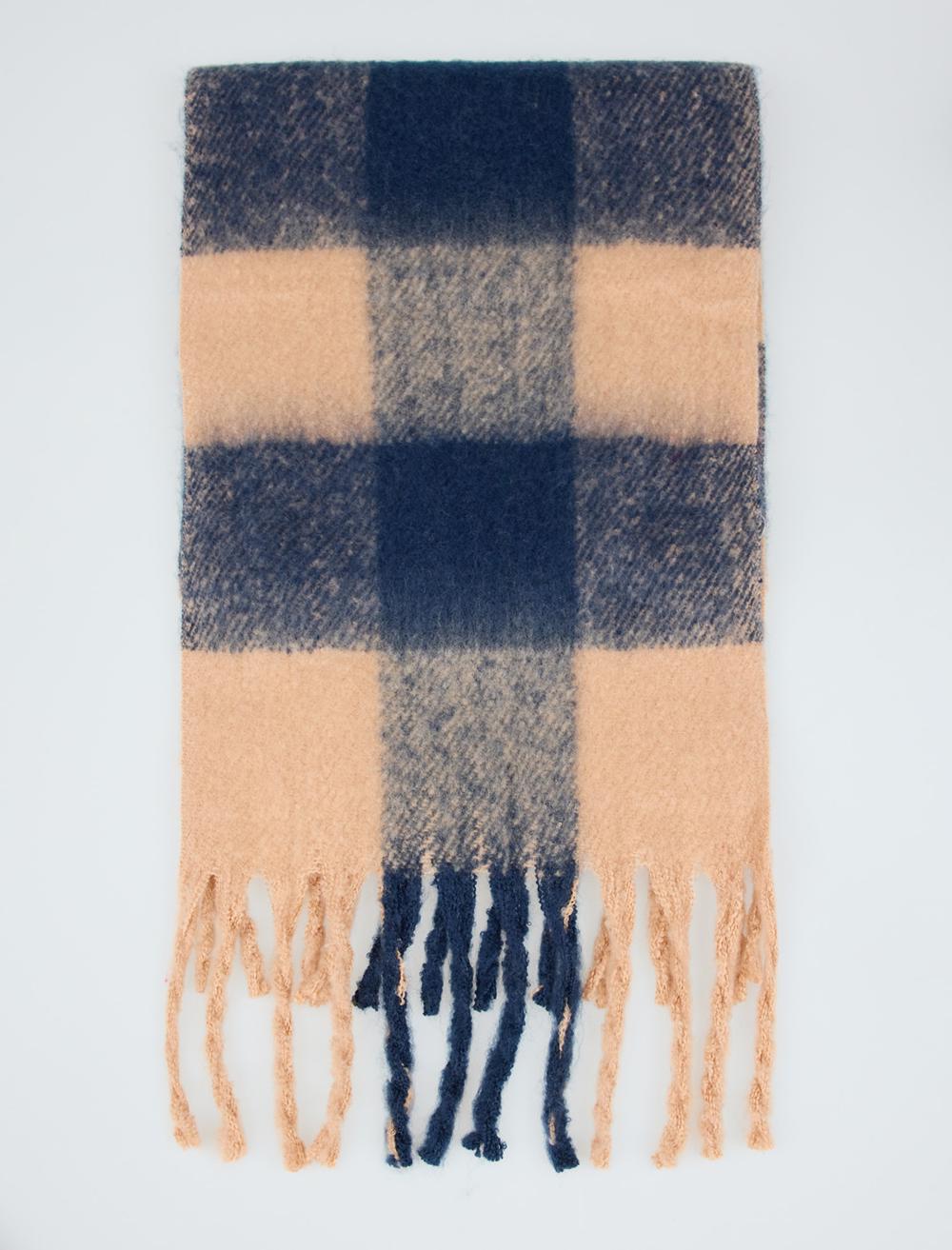 Kare Deseni Püskül Detaylı Atkı