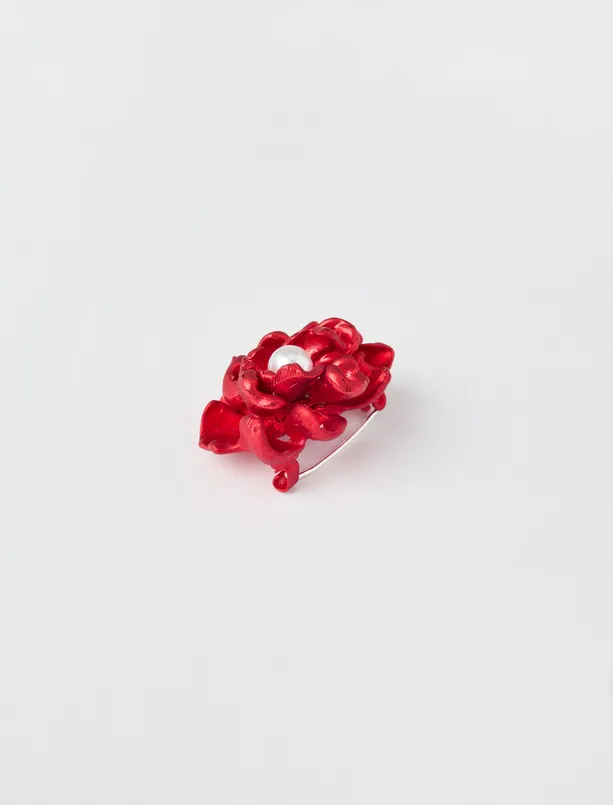 Bayan Kırmızı Çiçek Figürlü İnci Detaylı Zarif Broş