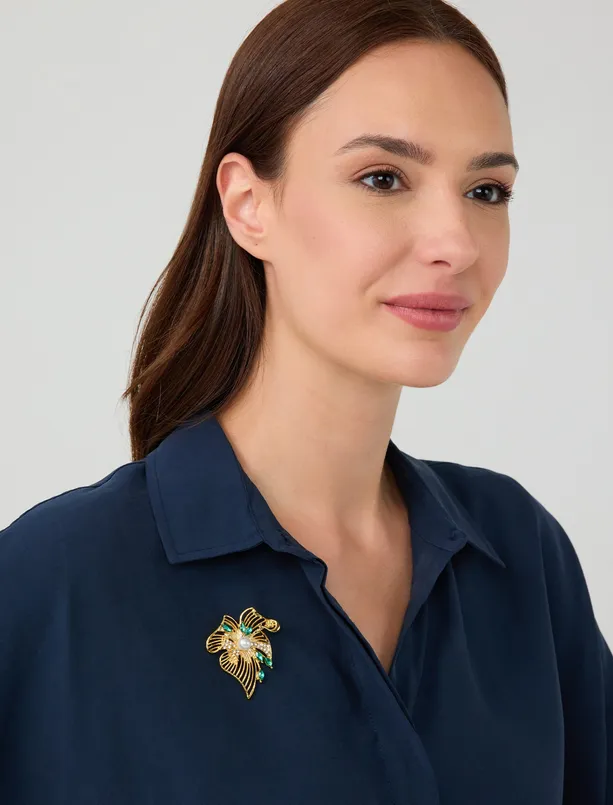 Women  Leaf Figured Ball Pearl Detailed Brooch