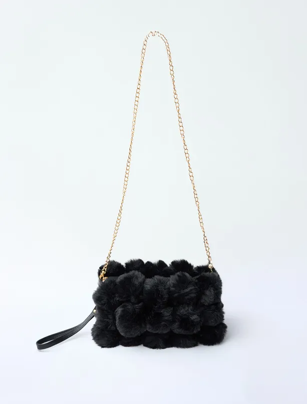 Women  Plush Shoulder Bag with Metal Chain
