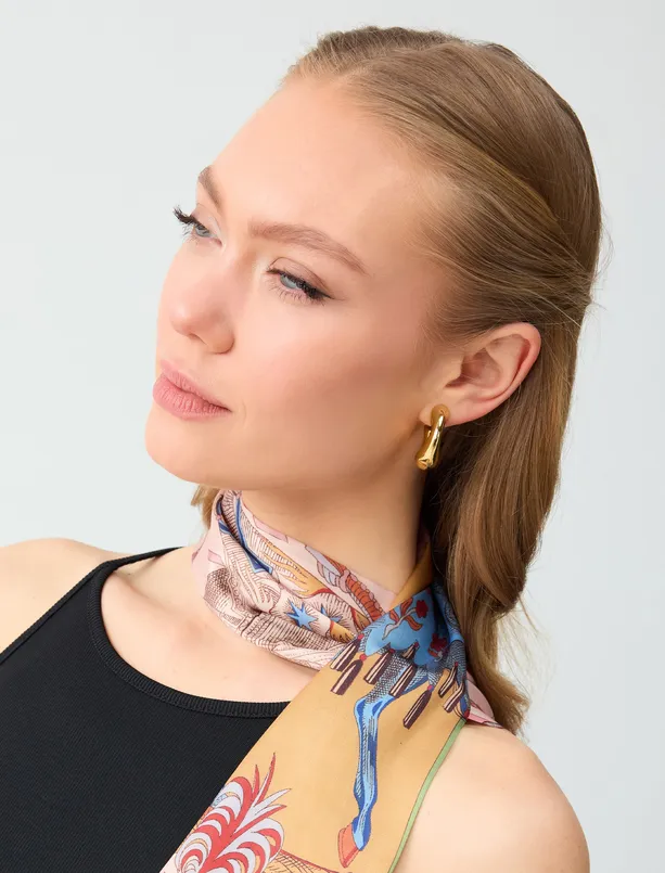 Bayan Bej Çiçek Desenli Fular