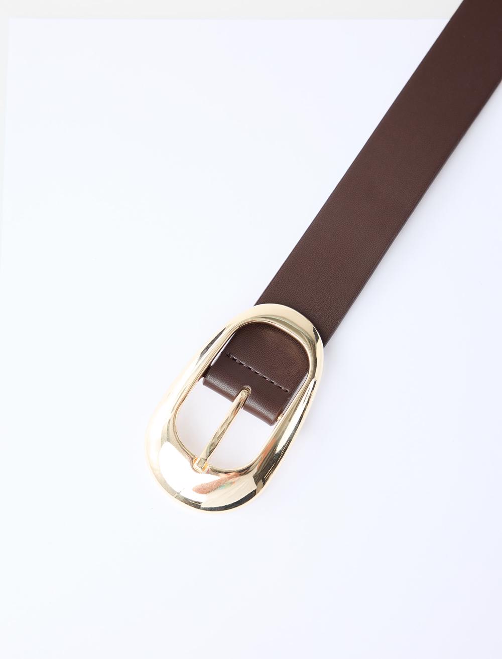 Büyük Metal Tokalı Deri Görünümlü Kemer