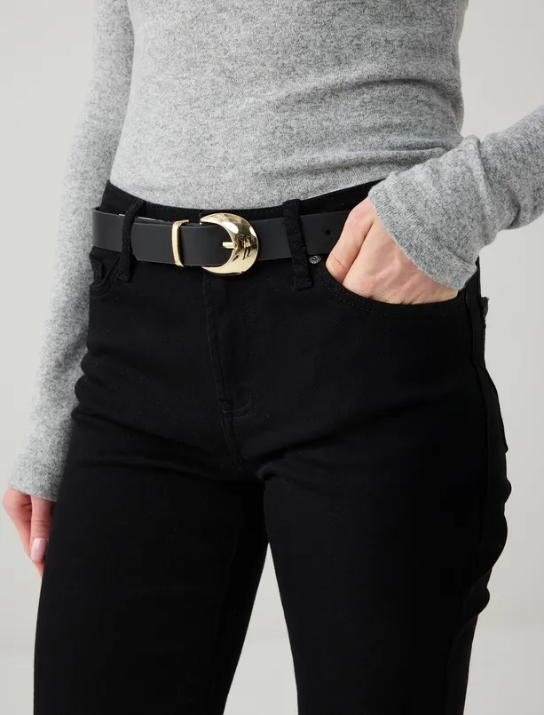 Bayan  Parlak Metal Tokalı Deri Görünümlü Kemer