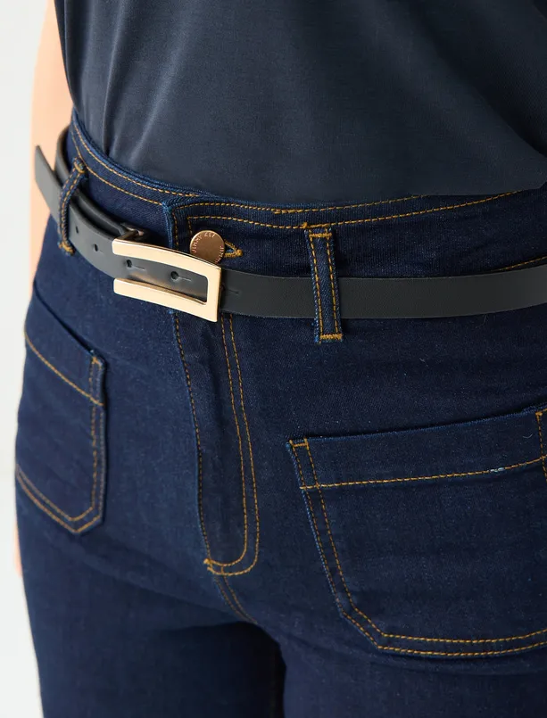 Women  Leather Look Slim Belt with Metal Buckle