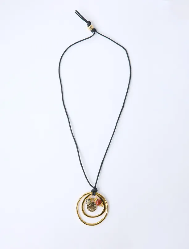 Bayan  Oval Figürlü Doğal Taş Detaylı Kolye