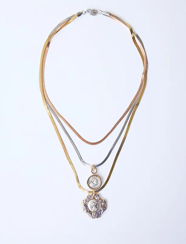 Bayan  Üçlü İtalyan Zincirli Etnik Desenli Kolye