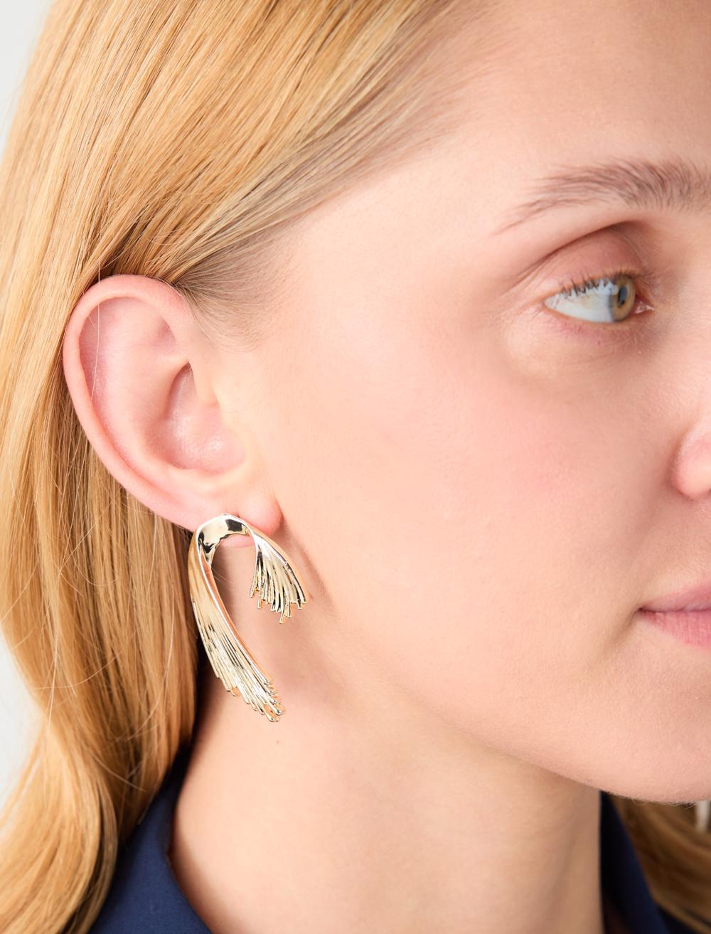 Asimetrik Figürlü Parlak Modern Küpe