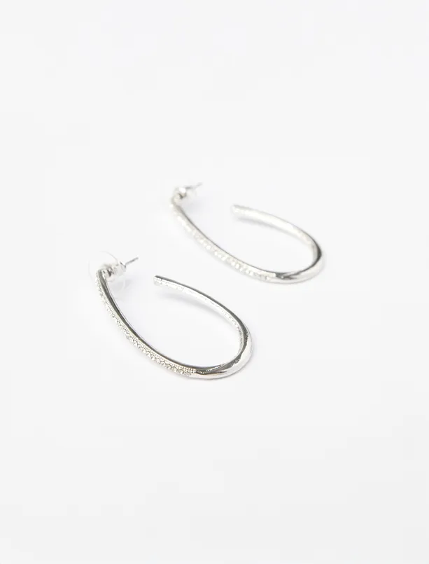 Bayan  Parlak Taş Detaylı Büyük Halka Küpe