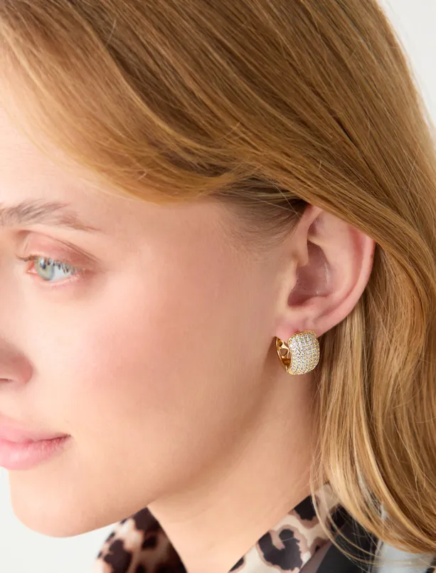 Bayan  Yarım Halka Parlak Taşlı Küpe