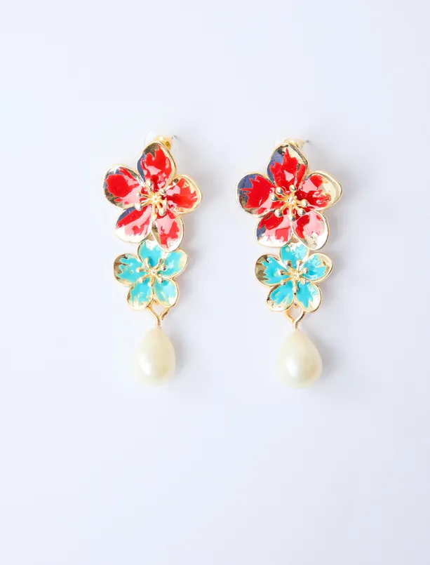 Bayan  Renkli Çiçek Figürlü İncili Küpe