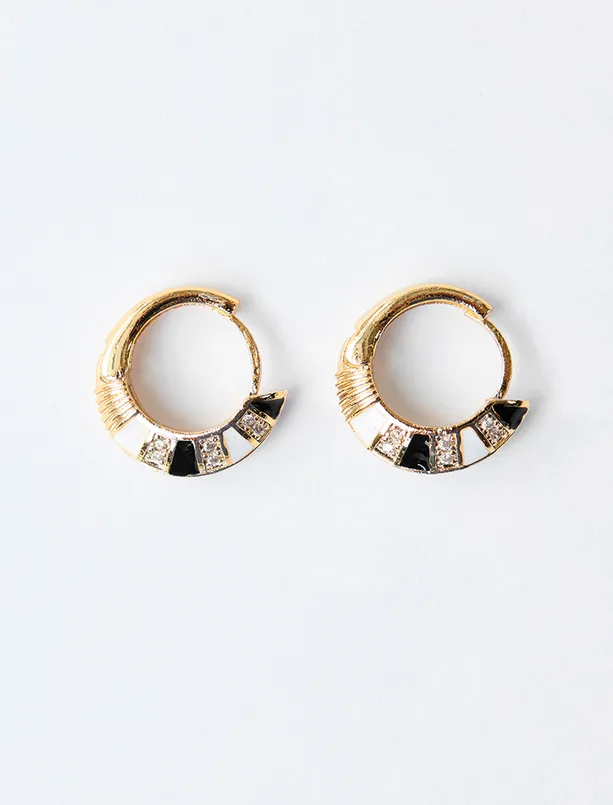 Bayan Sarı Parlak Taşlı Renk Detaylı Halka Küpe