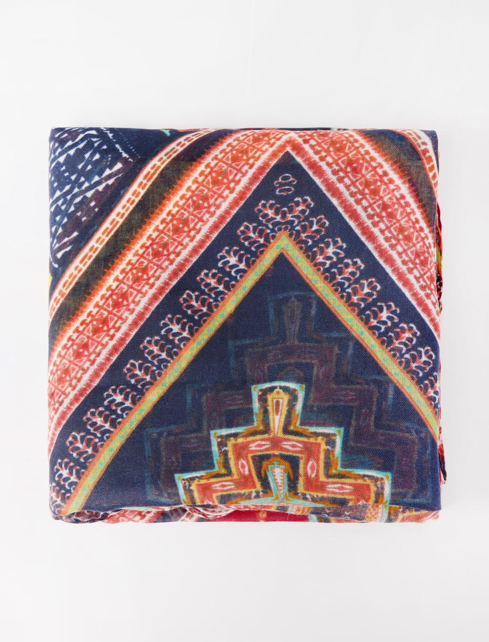 Çizgili Etnik Desenli Dokuma Şal