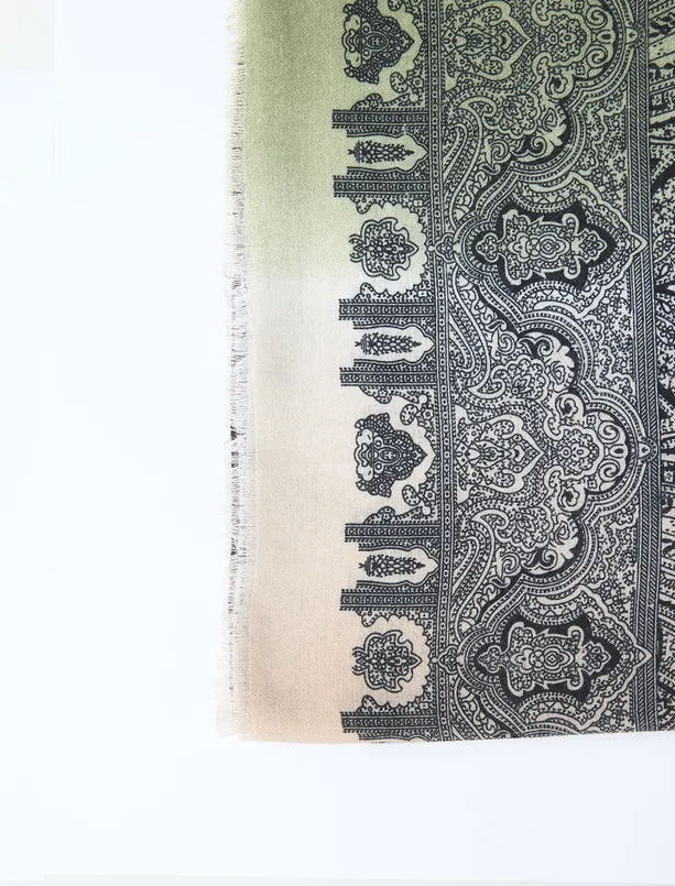 Bayan Haki Etnik Desenli Şal