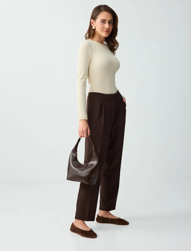 Women Brown Regular Leg Regular Waist Woven Pants with Pockets
