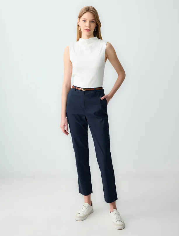 Women White Half Turtleneck Sleeveless Long Knitted Tank Top