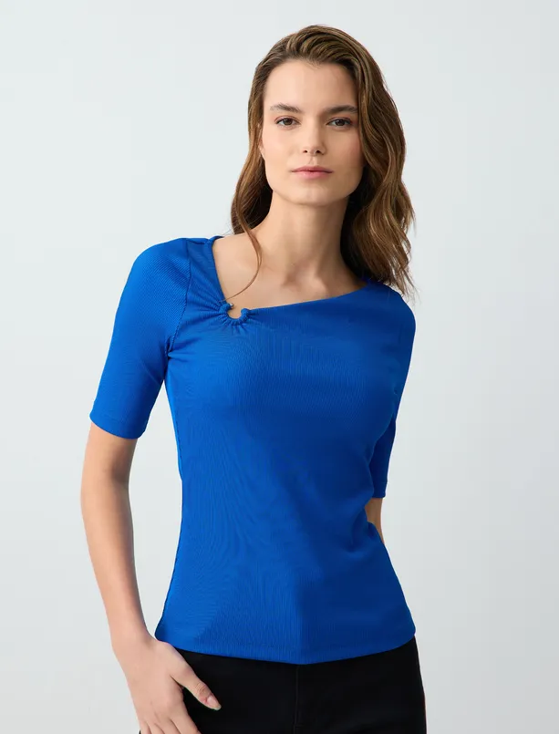 Women  Slim Fit Asymmetric Collar Short Sleeve Knitted Blouse