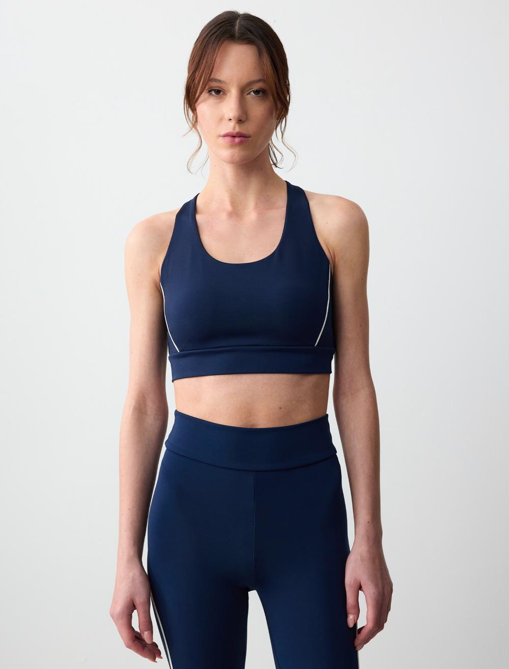 Dar Kesim U Yaka Kısa Örme Bralet