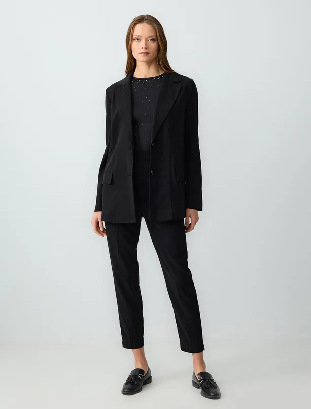 Women Black Long Sleeve Straight Cut Woven Jacket