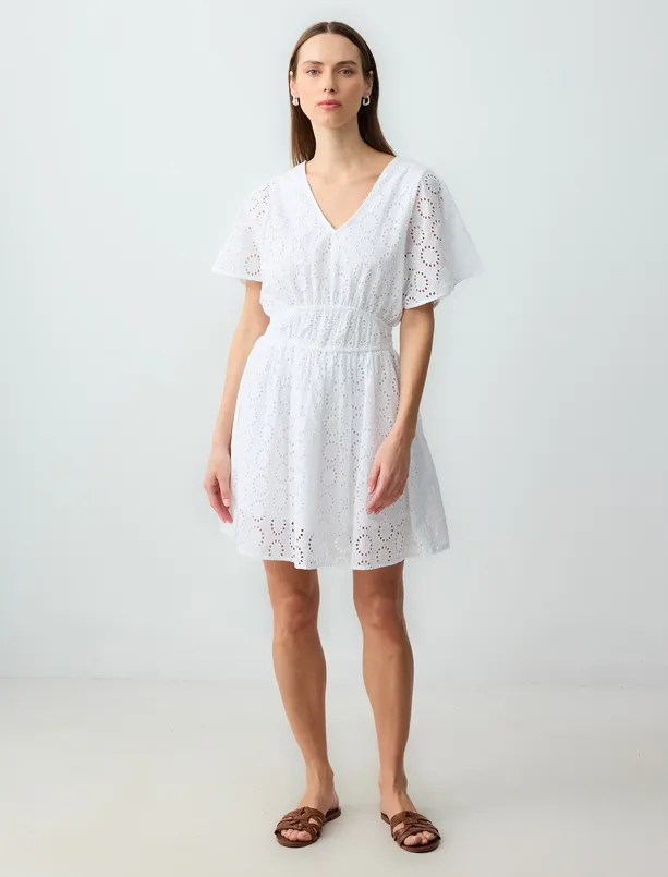 Women White 100% Cotton V Neck Openwork Short Sleeve Mini Woven Dress