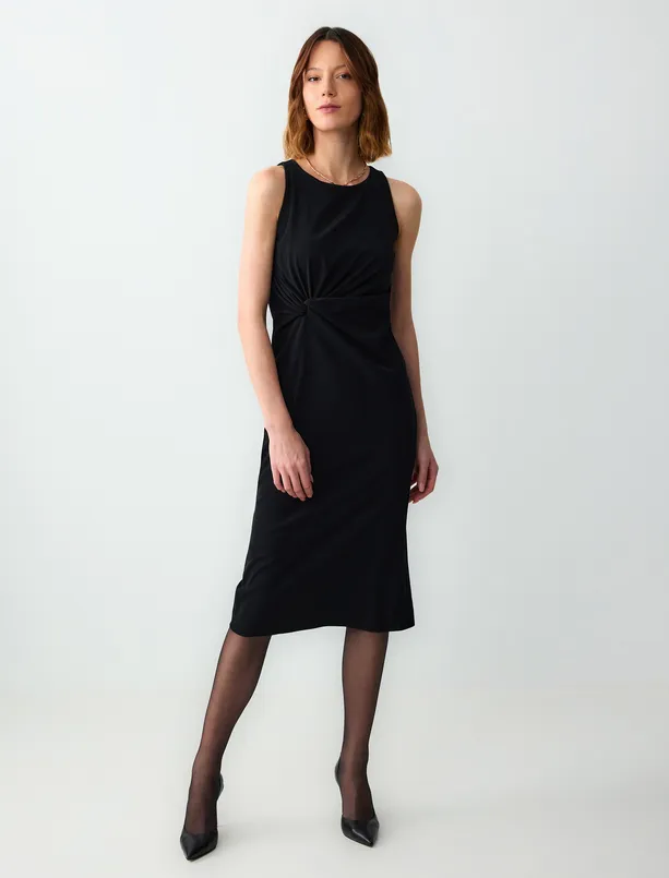 Women Black Slim Fitted Round Neck Round Neck Midi Dress with Drawstring Detail