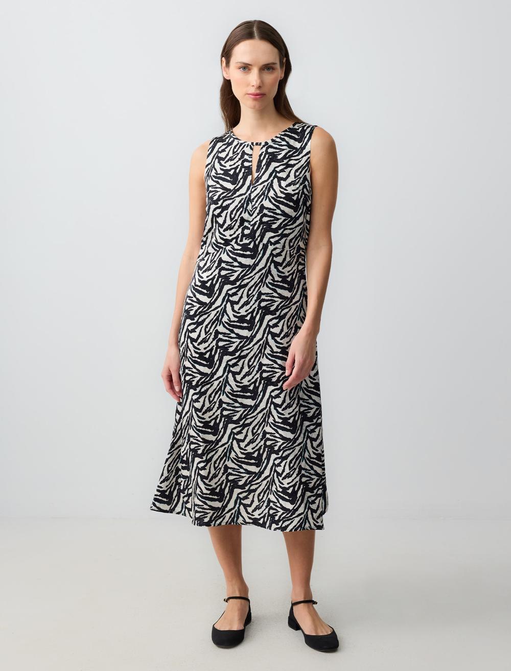 Yuvarlak Yaka Kolsuz Zebra Desenli Dokuma Midi Elbise