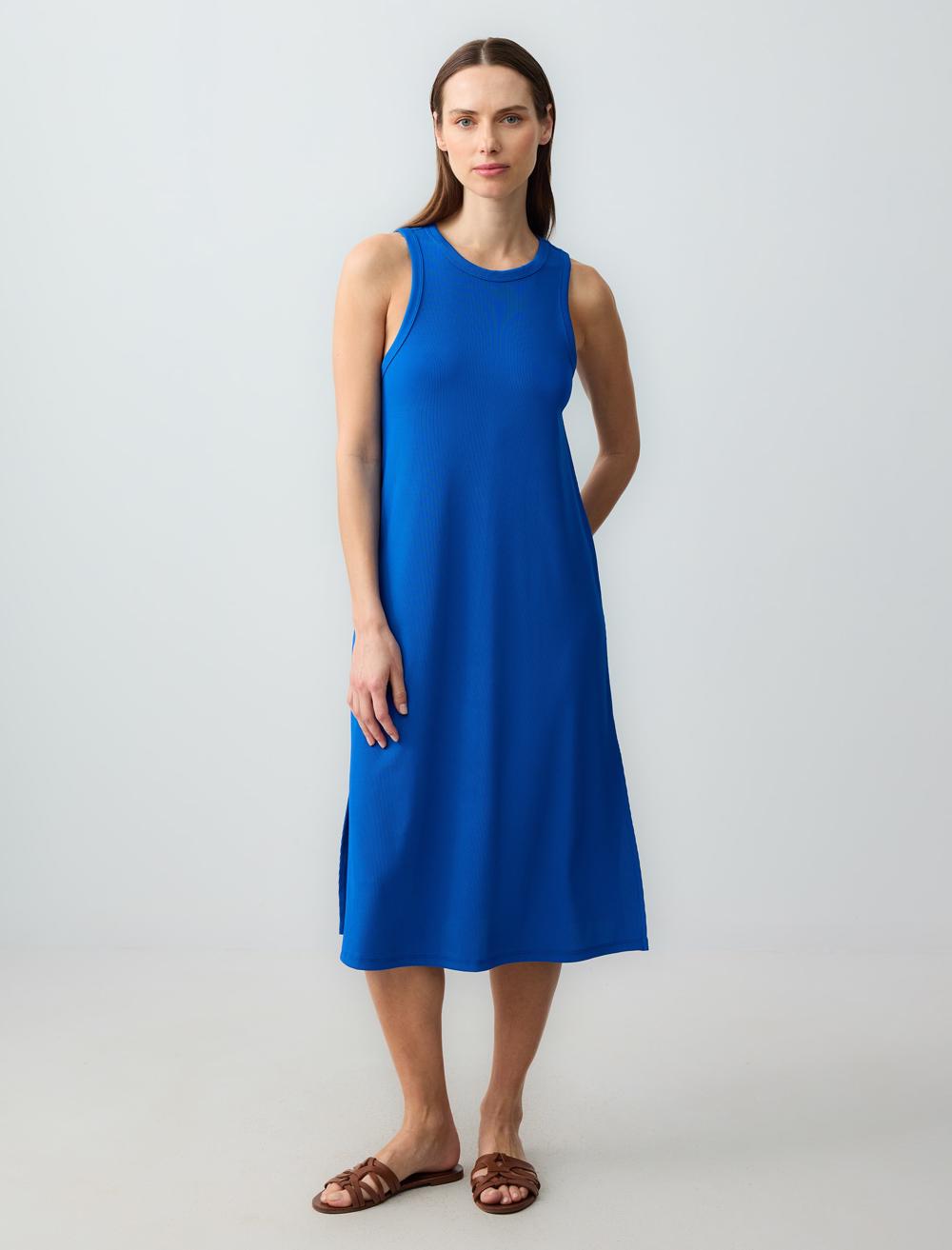 Rahat Kesim Kolsuz Bisiklet Yaka Örme Midi Elbise