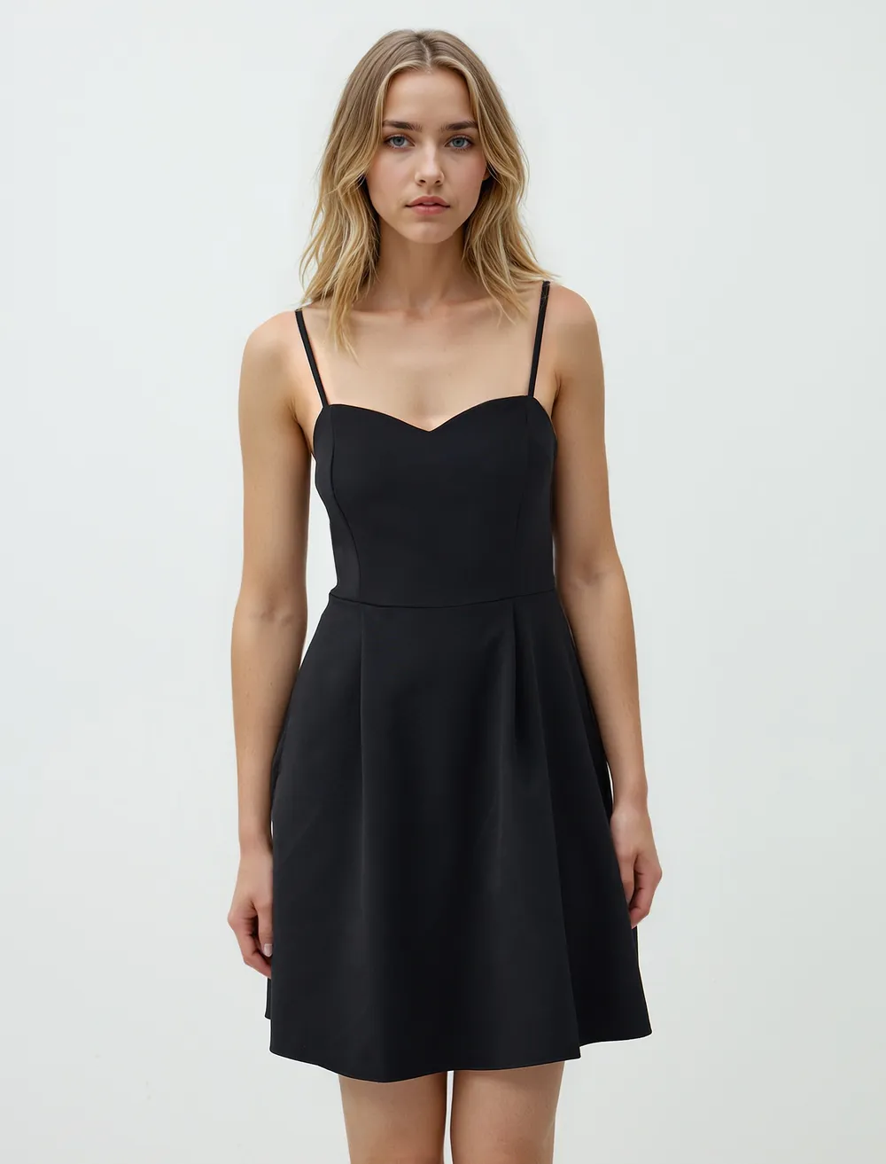 Slim Fitted Heart Neck Strappy Mini Dress