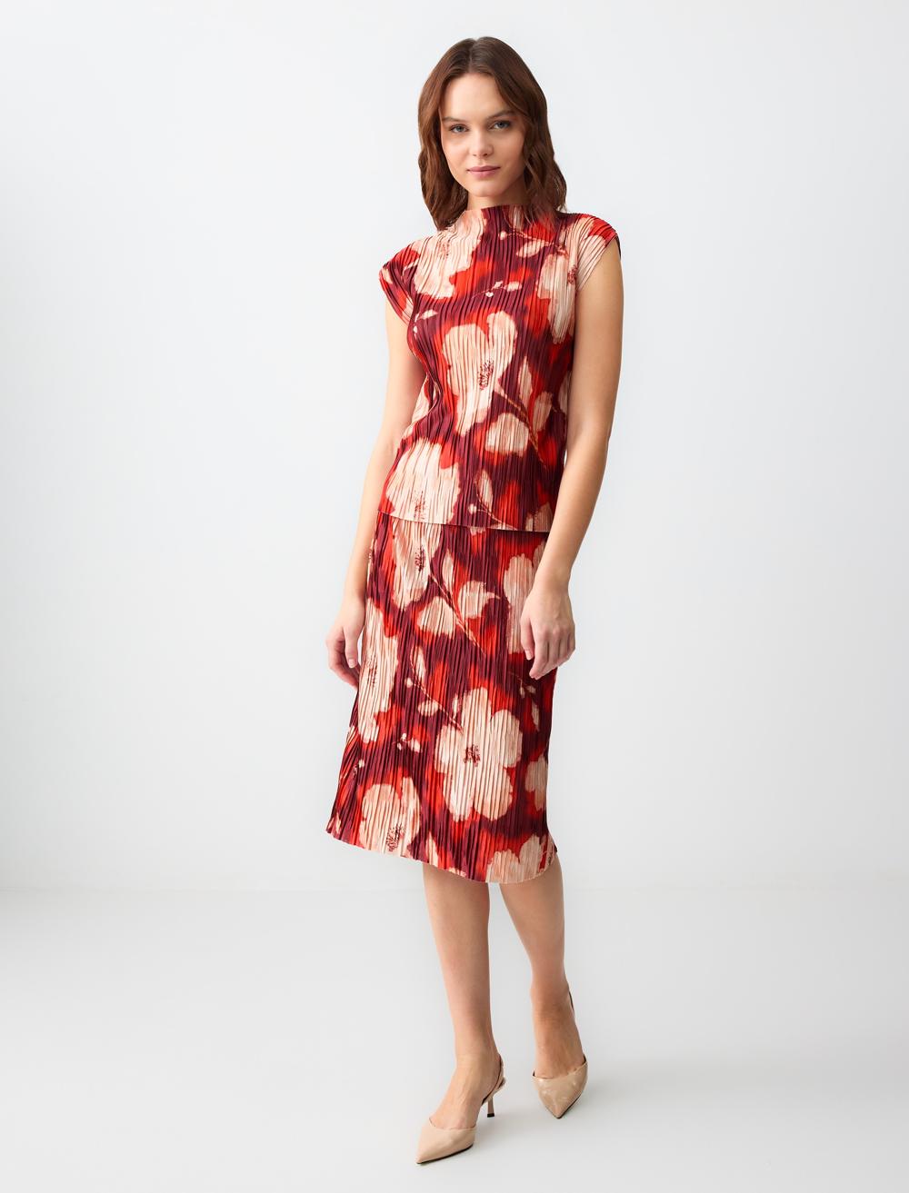 Normal Bel Floral Desenli Örme Midi Etek