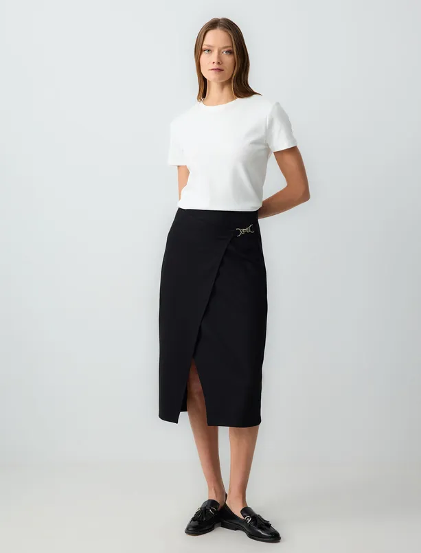 Women Black High Waist Metal Detailed Knitted Midi Skirt