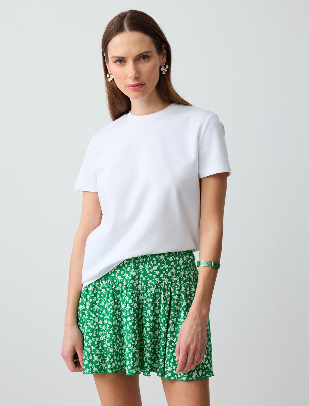 Rahat Kesim Normal Bel Çiçek Desenli Örme Mini Etek