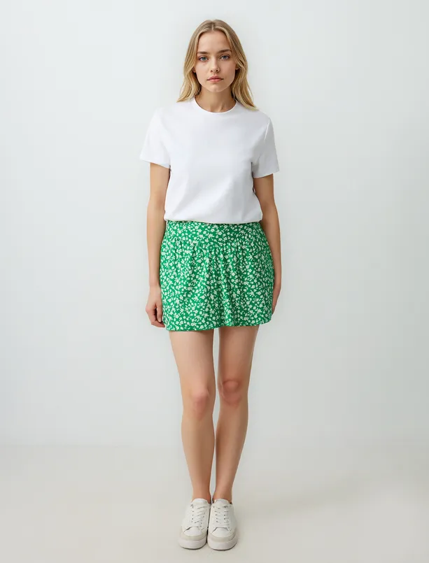 Women Green Regular Waist Floral Patterned Knitted Mini Skirt