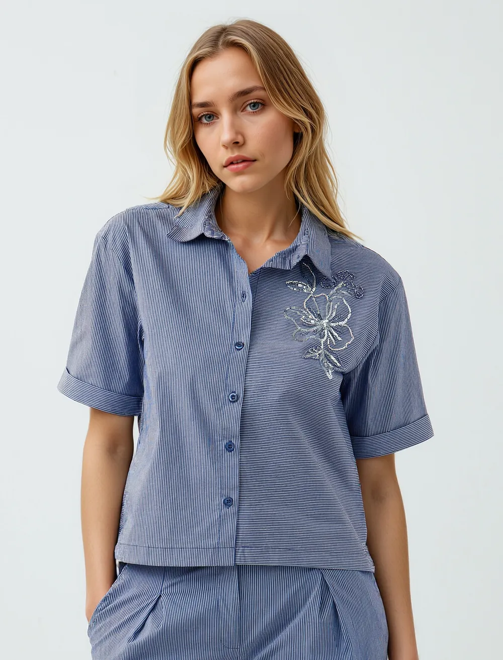 Short Sleeve Bead Embroidered Woven Shirt