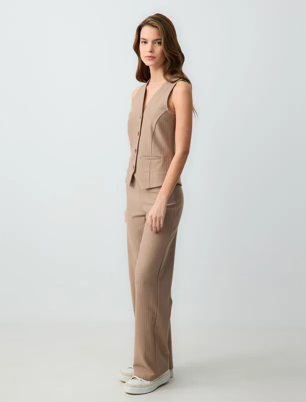 Women Beige Line Patterned Relaxed Fit High Waist Wide Leg Knitted Pants
