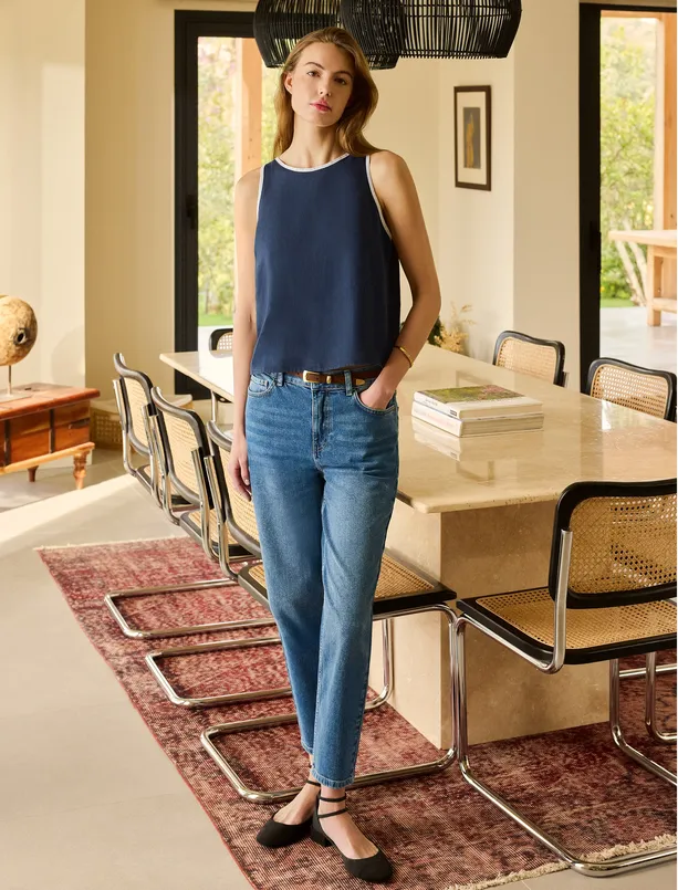 Bayan Lacivert Düz Kesim Yüksek Bel Normal Paça Denim Pantolon