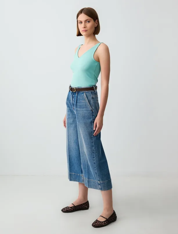 Women Blue 100% Cotton Relaxed Fit High Waist Wide Leg Denim Pants